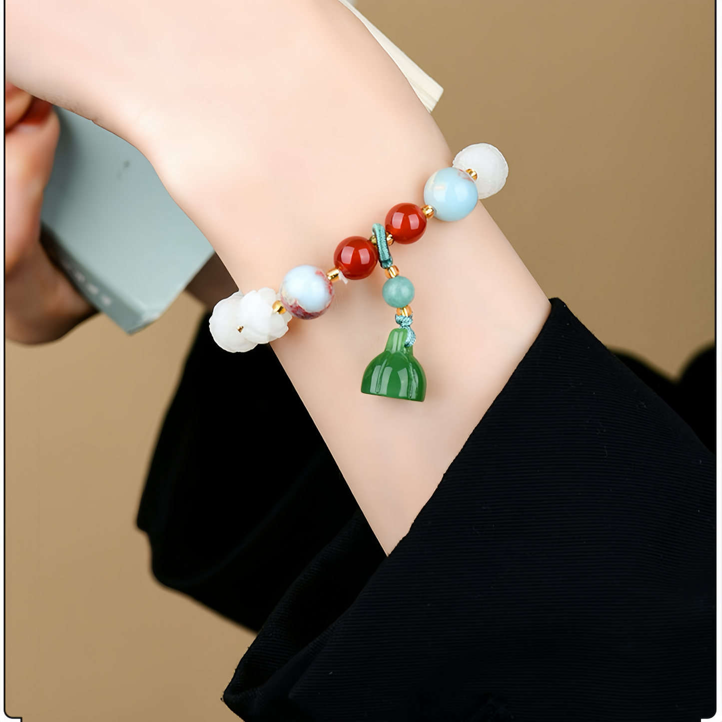 Claming White Jade Bodhi & Energizing Red Agate Bracelet